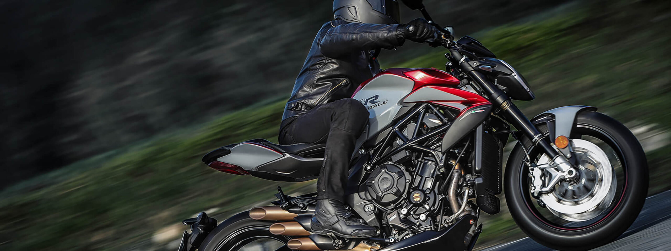 Negozio di moto Helstons -Negozio di moto Helstons banner680 scaled